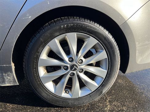 Used 2016 Kia Optima EX w/ Premium Package image 37