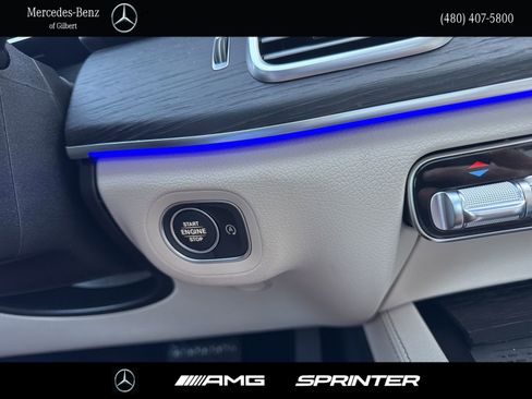 New 2026 Mercedes-Benz GLE 450 4MATIC image 32