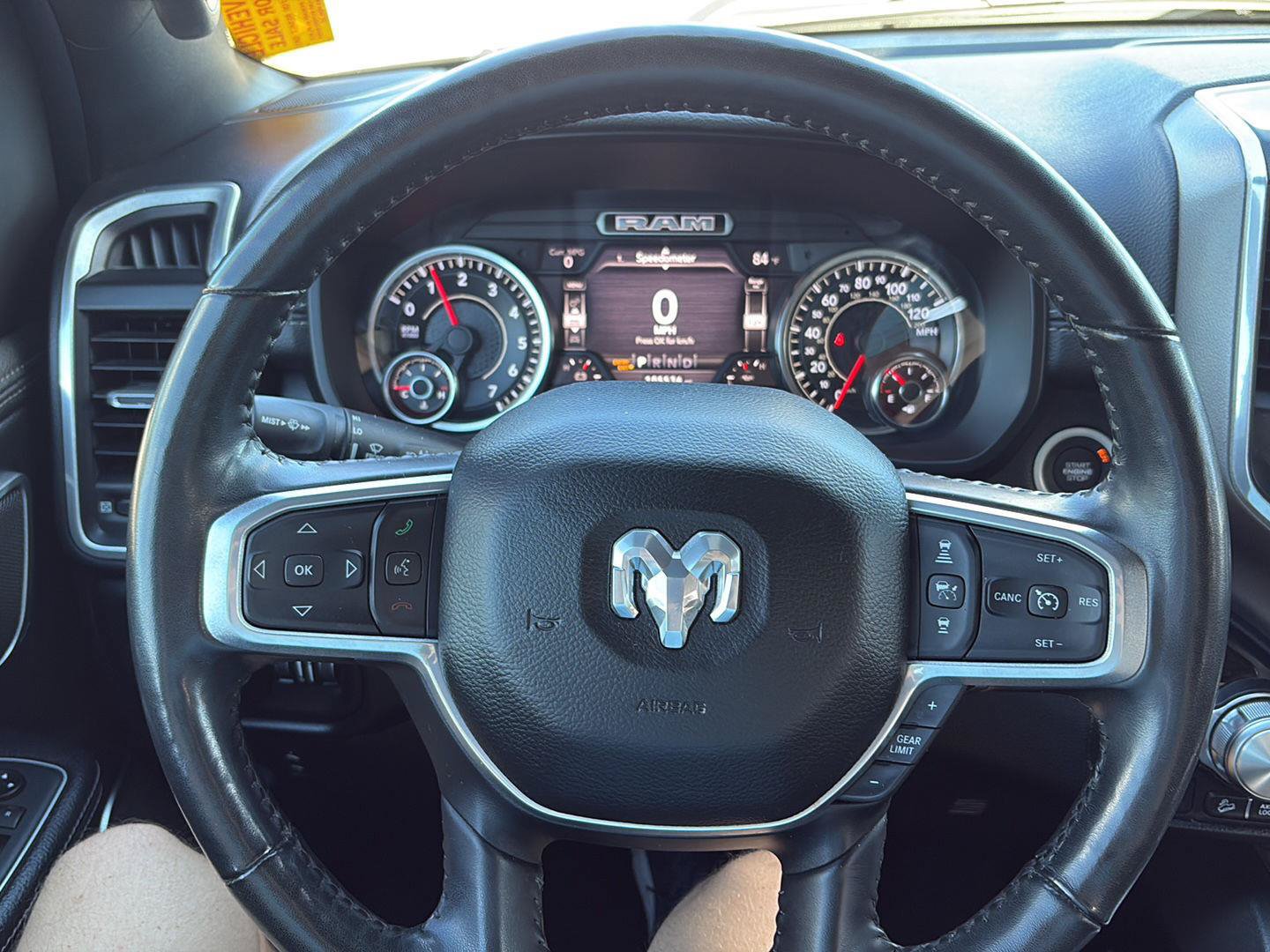 Used 2020 RAM 1500 Laramie AWD/4WD image 12