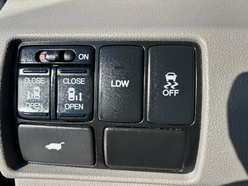 Used 2014 Honda Odyssey EX-L image 31