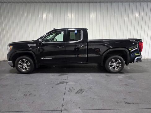 Used 2021 GMC Sierra 1500 SLE AWD/4WD image 4