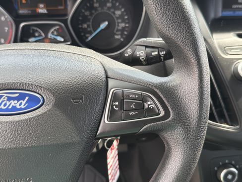Used 2016 Ford Focus S FWD image 15