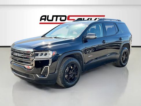 Used 2023 GMC Acadia AT4 w/ Technology Package AWD/4WD image 3