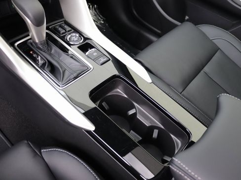 New 2026 Mitsubishi Eclipse Cross SEL image 15