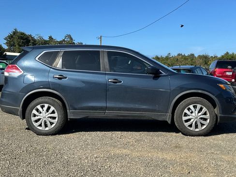Used 2016 Nissan Rogue S AWD/4WD image 4