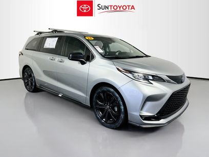Used 2022 Toyota Sienna XSE