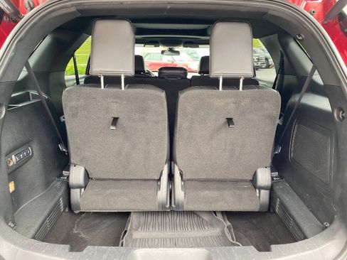 Used 2017 Ford Explorer Platinum AWD/4WD image 27
