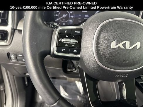 Certified 2023 Kia Sorento SX AWD/4WD image 11