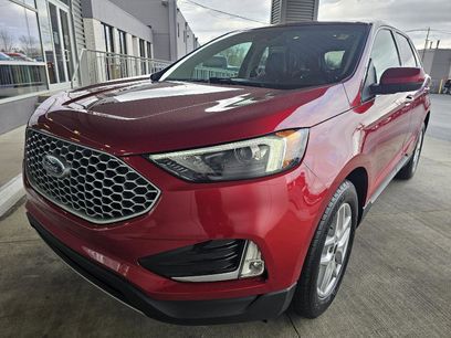 Used 2023 Ford Edge SEL w/ Convenience Package