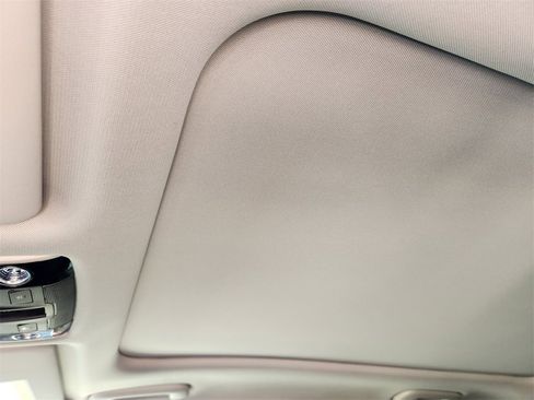 New 2026 Kia Sportage EX image 17