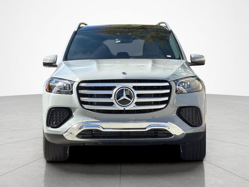 New 2026 Mercedes-Benz GLS 450 4MATIC image 8