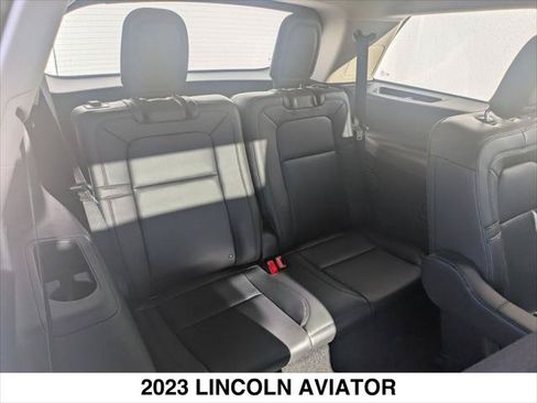 Used 2023 Lincoln Aviator Reserve w/ Equipment Group 201A AWD/4WD image 29
