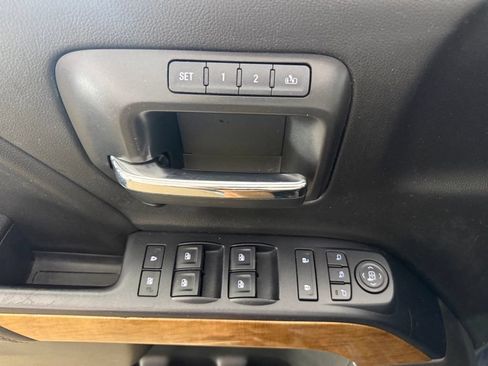 Used 2016 Chevrolet Silverado 1500 LTZ w/ Sport Package AWD/4WD image 17