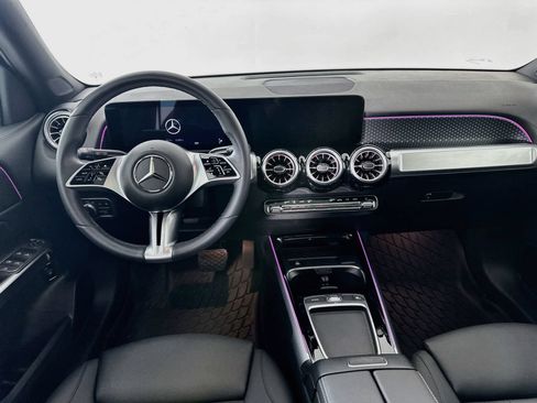 Certified 2024 Mercedes-Benz GLB 250 image 24
