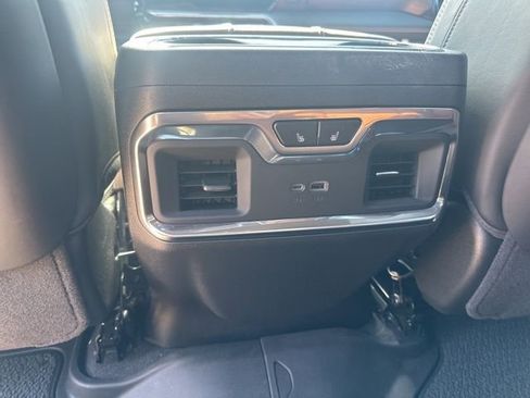 Used 2025 GMC Sierra 1500 Denali Ultimate AWD/4WD image 16