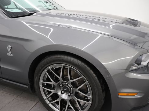 Used 2011 Ford Mustang Shelby GT500 w/ SVT Performance Pkg RWD image 22
