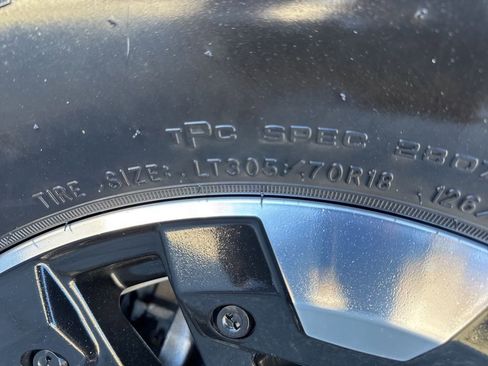 Used 2024 GMC Hummer EV 2X w/ Extreme Off-Road Package image 38