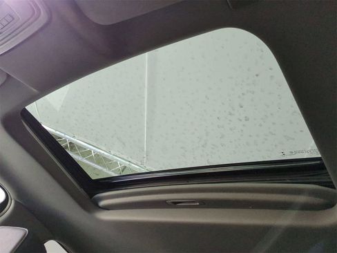 Used 2020 Chevrolet Silverado 1500 LTZ image 19