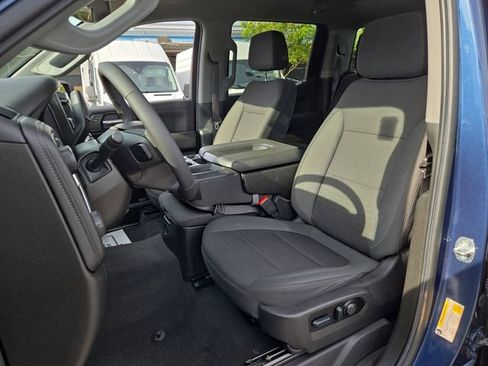 Used 2022 Chevrolet Silverado 1500 RST w/ LPO, Blackout Package RWD image 9