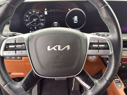 Used 2024 Kia Telluride SX Prestige X-Pro AWD/4WD image 14