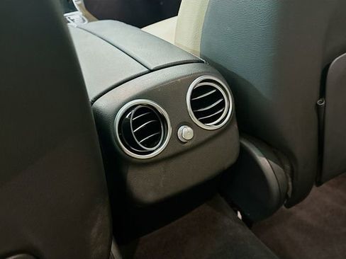 Used 2020 Mercedes-Benz C 300 C 300 image 25