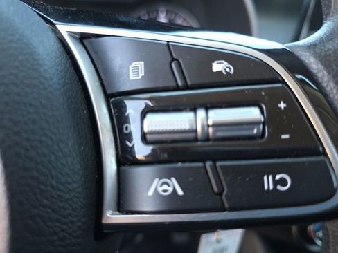 Used 2024 Kia Forte LXS FWD image 14