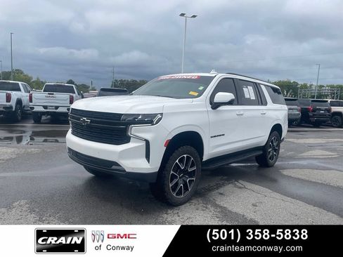 Used 2024 Chevrolet Suburban RST w/ Luxury Package AWD/4WD image 1