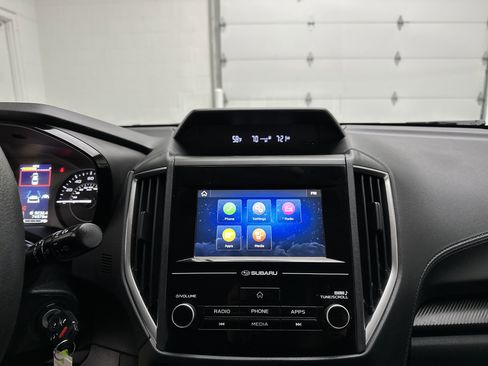 Used 2020 Subaru Impreza 2.0i image 24