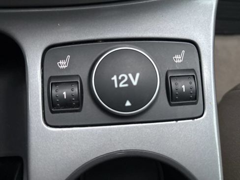 Used 2016 Ford Escape SE w/ SE Cold Weather Package image 15