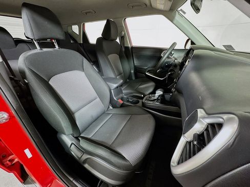 Used 2024 Kia Soul LX w/ Option Group 015 image 23