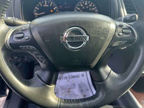 Used 2018 Nissan Pathfinder Platinum w/ Cargo Package image 30