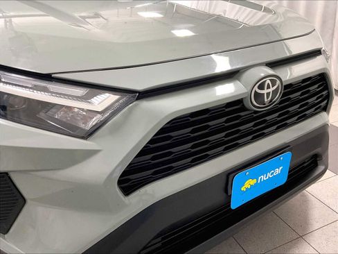 Used 2023 Toyota RAV4 XLE image 31