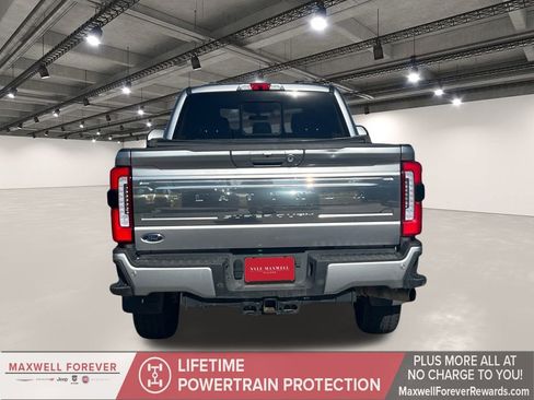 Used 2024 Ford F250 Platinum w/ FX4 Off-Road Package image 15