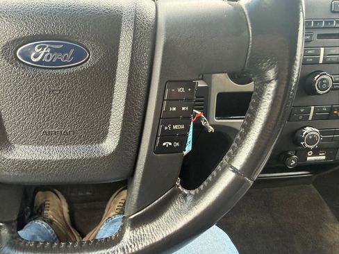 Used 2011 Ford F150 XLT w/ XLT Chrome Pkg AWD/4WD image 27