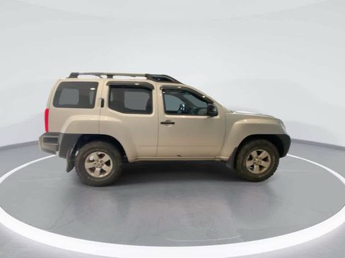 Used 2010 Nissan Xterra S AWD/4WD image 9