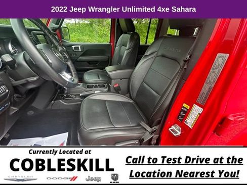Used 2022 Jeep Wrangler Unlimited Sahara AWD/4WD image 17