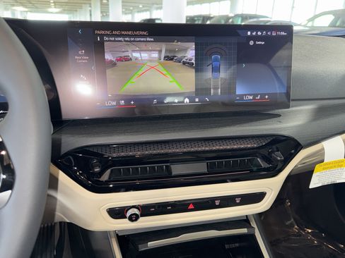 New 2026 BMW 330i Sedan w/ Convenience Package RWD image 19