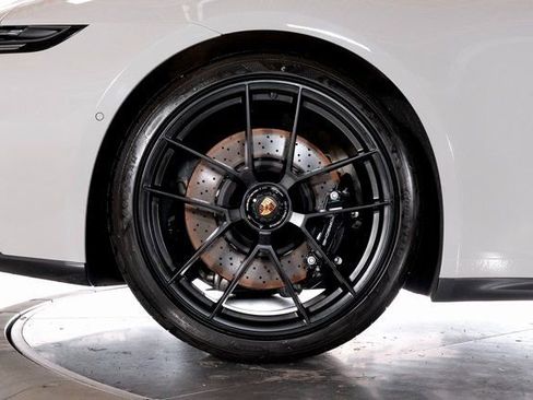 Used 2026 Porsche 911 Targa 4 GTS image 13