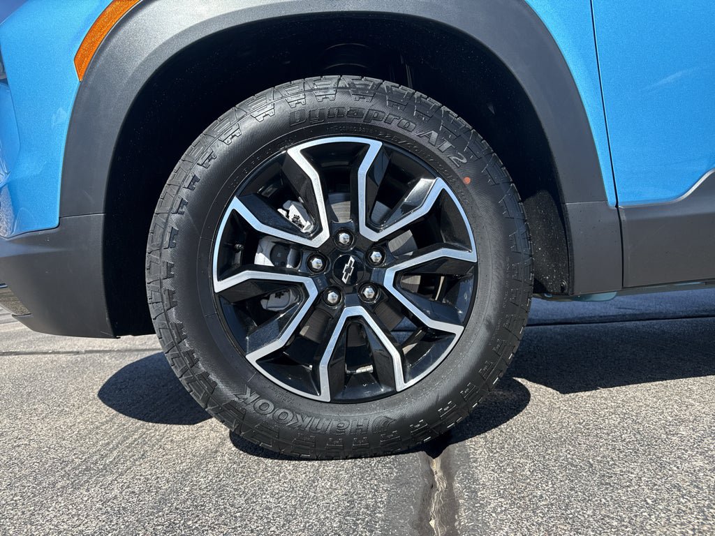 New 2026 Chevrolet TrailBlazer ACTIV w/ Convenience Package AWD/4WD image 9