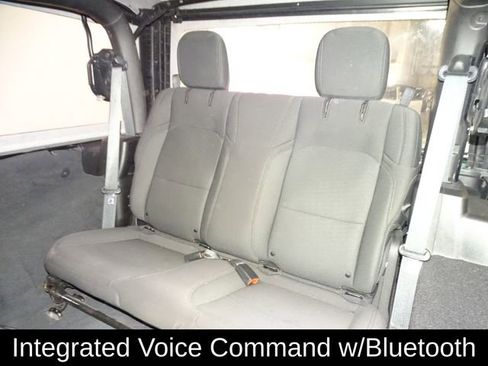 Used 2022 Jeep Wrangler Sport S image 11