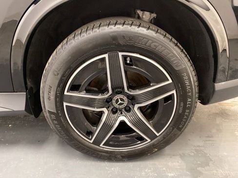 Used 2024 Mercedes-Benz GLC 300 4MATIC image 34