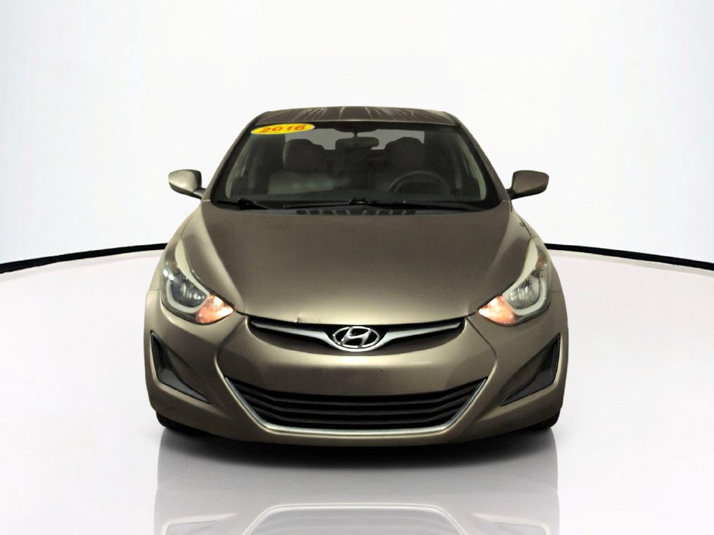 Used 2016 Hyundai Elantra SE FWD image 3