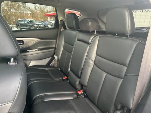 Used 2018 Nissan Murano SL w/ Moonroof Package image 26