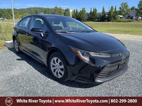Certified 2026 Toyota Corolla LE w/ Carpet Mat Package (TMS) FWD image 1