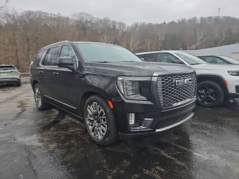 Certified 2023 GMC Yukon Denali Ultimate image 5