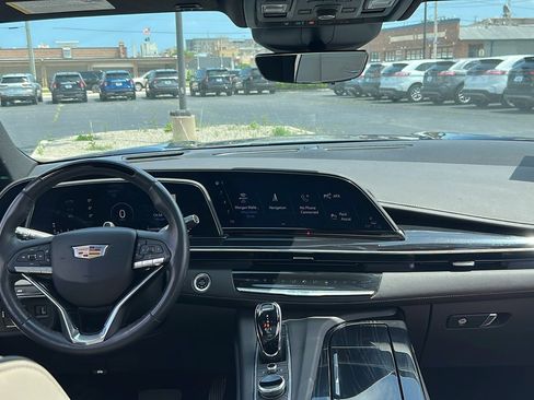 Used 2024 Cadillac Escalade Sport image 21