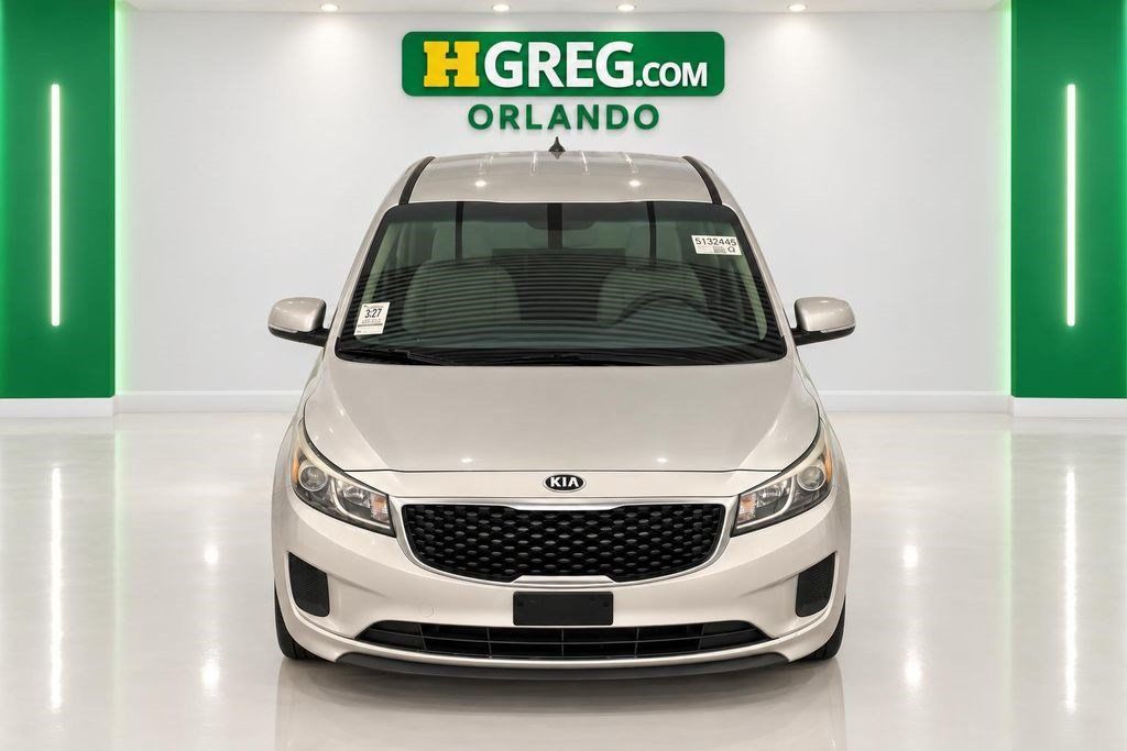Used 2018 Kia Sedona L FWD image 7