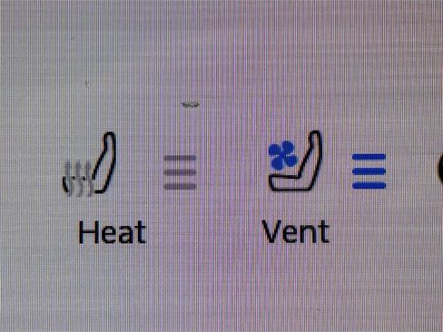 Used 2024 RAM 2500 Laramie w/ Bed Utility Group image 23