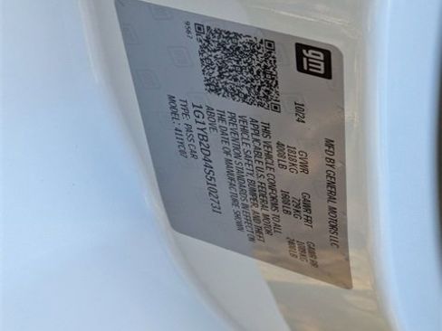 Certified 2025 Chevrolet Corvette Stingray Preferred Cpe w/ Battery Protection Package image 37