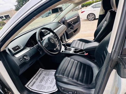 Used 2015 Volkswagen CC Sport FWD image 13